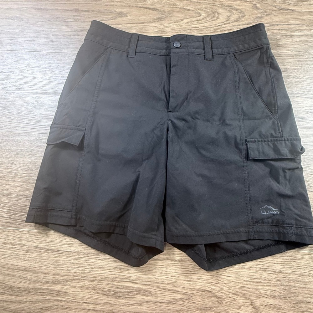 L.L. Bean Women's Multisport Trail Shorts, Black, SIze 10 Cargo Outdoor HIking - Picture 1 of 12